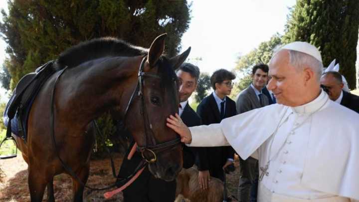 León XIV en la inauguración del 'Borgo Laudato si': "Somos criaturas entre las criaturas y no creadores"