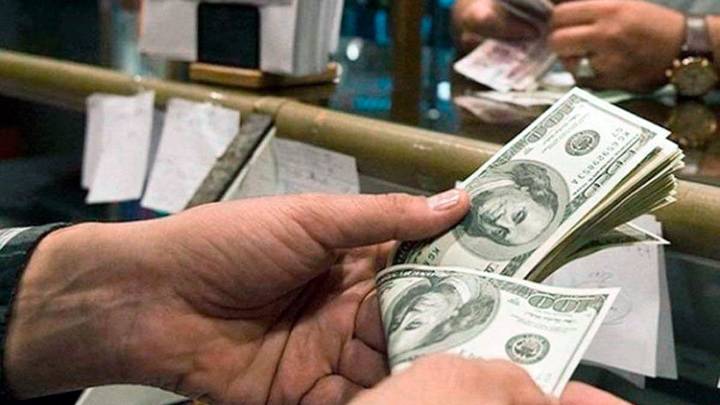 El dólar oficial volvió a amuentar y llegó a $1.480