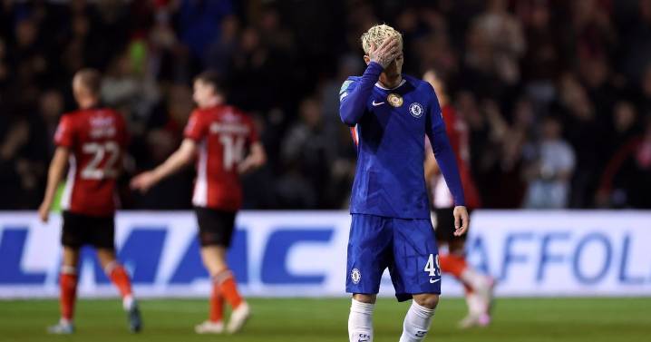 Chelsea fans slam 'have shame' as Lincoln lead world champions in disaster first