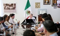 Conjuntan acciones para fortalecer economía
