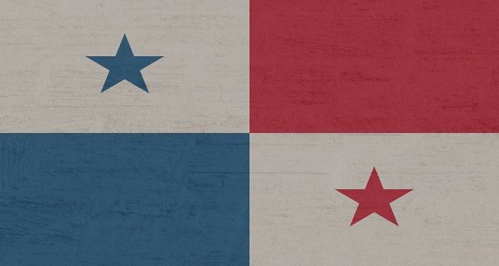 Consulado de Panamá en Venezuela reitera que está prohibido publicar fotos de documentos