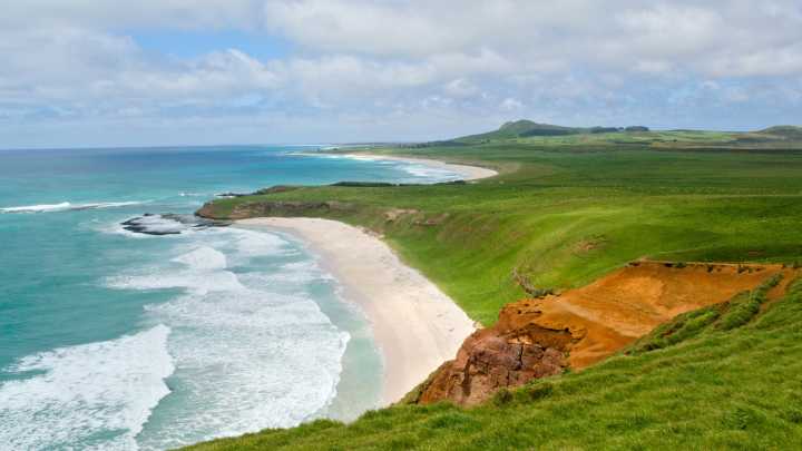 Wealthy Americans Are Quietly Escaping The U.S. For This Peaceful Country As Visa Rules Relax