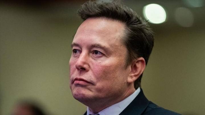 Musk, Bannon y príncipe Andrew aparecen en nuevos archivos de Jeffrey Epstein