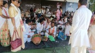 Mourners continue pilgrimage to Zubeen Garg's resting place on Durga Shashthi