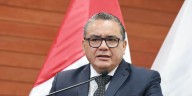 Fiscal de la Nación denuncia a Juan José Santiváñez por presunta negociación incompatible