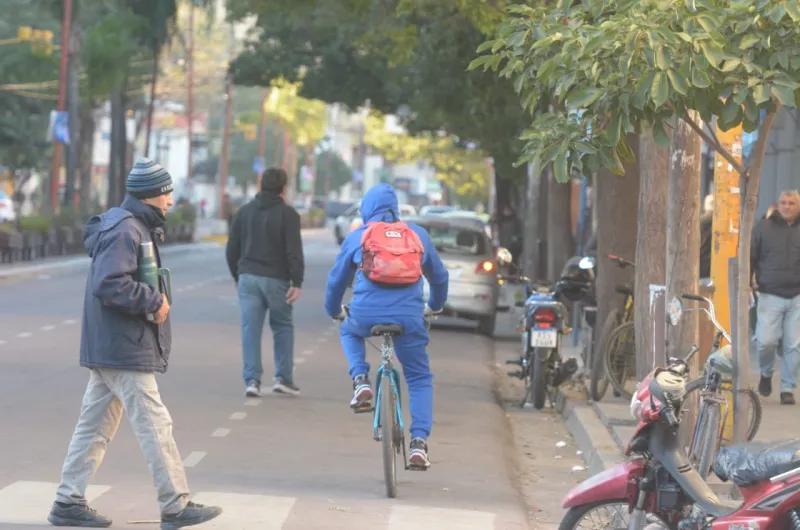 Septiembre arranca fresco y con vientos moderados en Santiago del Estero