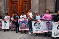 Caso Ayotzinapa: padres nombran a Isidoro Aguilar como nuevo representante en reunión con Sheinbaum