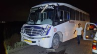 Adulto mayor muere tras chocar de frente contra autobús en San Pedro, Coahuila