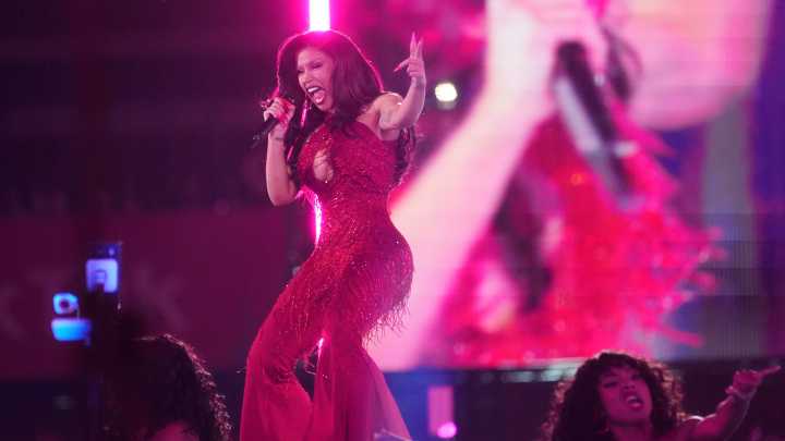 Cardi B announces Indianapolis stop on next tour