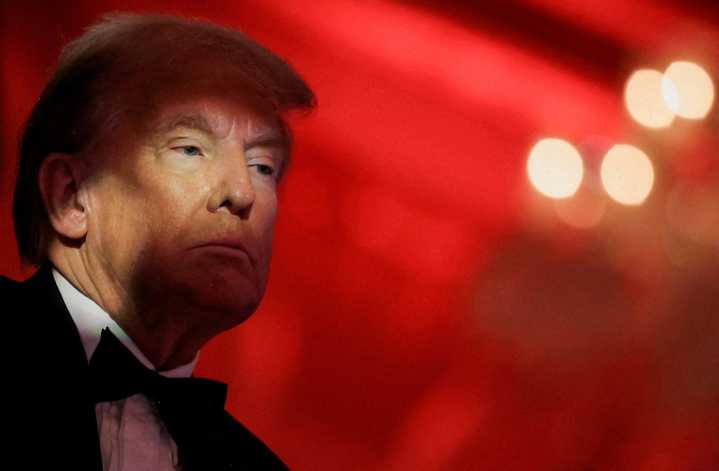 Trump's latest remark shows he's 'well aware of the woefulness of his condition': comedian