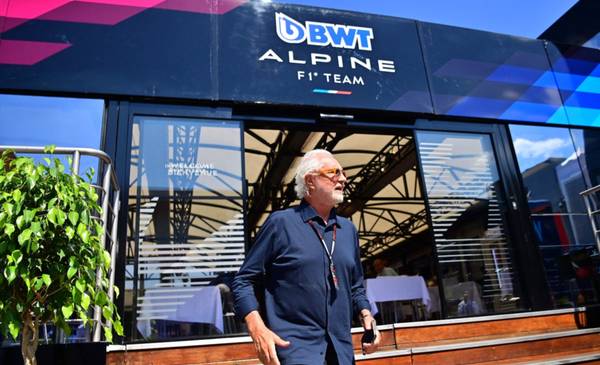 Briatore sobre la continuidad de Colapinto en Alpine el próximo año: "El equipo necesita estabilidad"