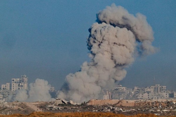 Las autoridades de Hamás acusan a Israel de un ataque contra un hospital infantil en Ciudad de Gaza