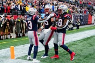 Why Patriots coaches are praising veteran WR’s unselfishness