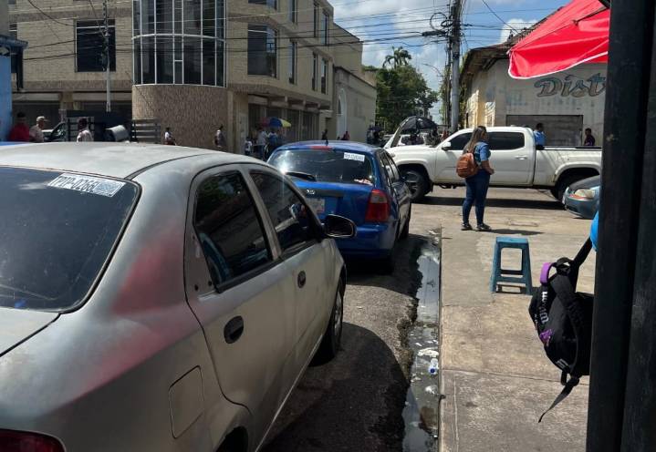 Denuncian aumento ilegal del pasaje en la ruta de La Toscana