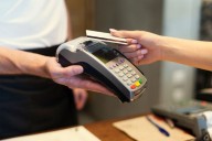 30 % de operaciones por puntos de venta son por contactless