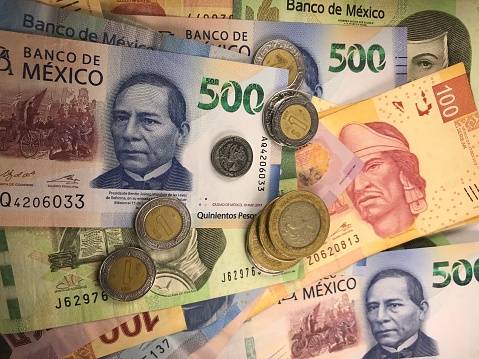 Más de 10 millones de mexicanos superan la pobreza y se integran a la economía