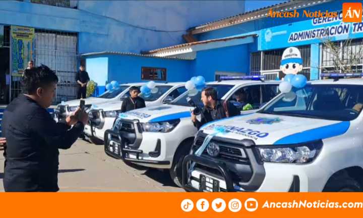 Independencia presenta nuevas camionetas para serenazgo