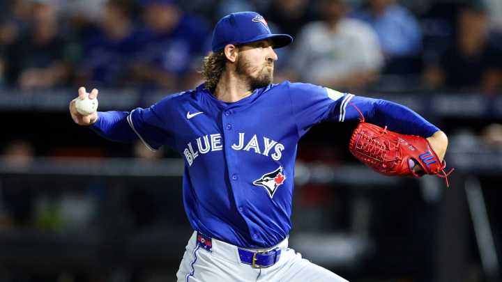 Red Sox at Blue Jays odds, picks and predictions