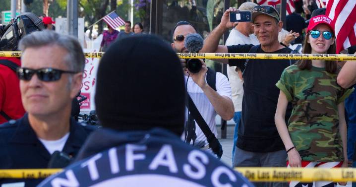 Donald Trump designa como gran organización terrorista al movimiento antifascista Antifa