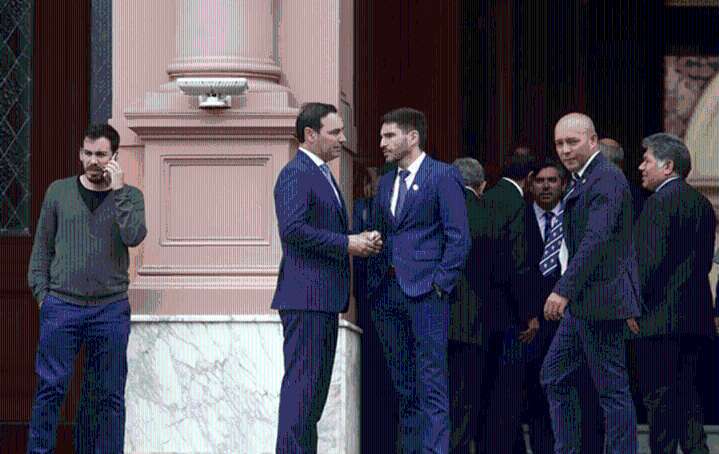 Los gobernadores desafían a Milei con una foto y rechazan sumarse al gobierno