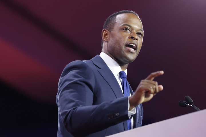 Mitch McConnell Protege's Chances of Beating MAGA Hopeful in Kentucky