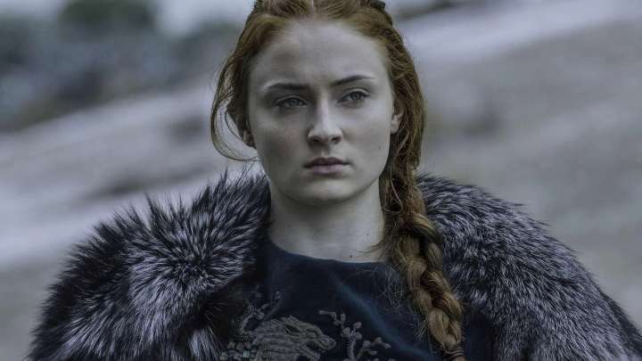 Sophie Turner revoluciona Prime Video al convertirse en la nueva Lara Croft de la serie “Tomb Raider”