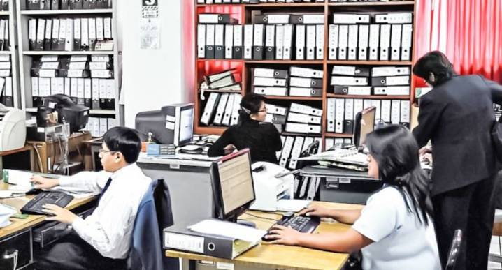 Congreso aprueba gratificación por Fiestas Patrias y Navidad para trabajadores CAS