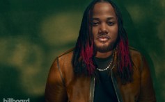 Leon Thomas Penned Hits For Ariana Grande and SZA — Now He’s R&B’s Hottest ‘Rock Star’