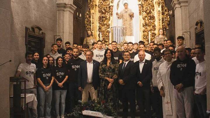 El Huesca ofrece su temporada a San Lorenzo