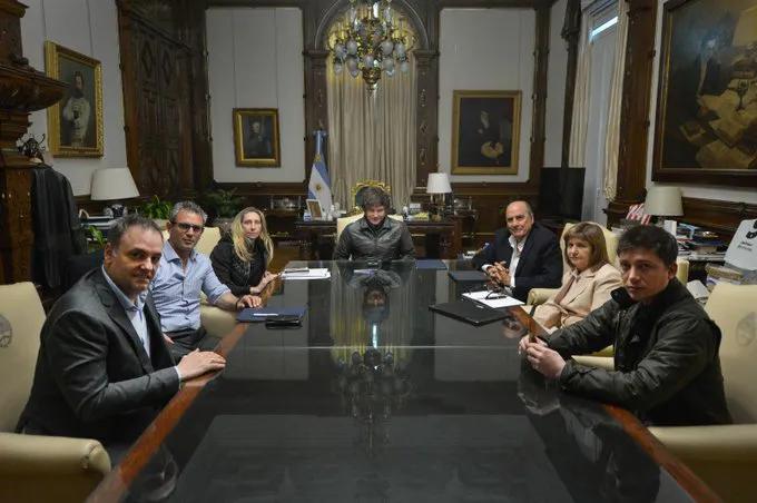 Se conformó la Mesa Política  tras la derrota de LLA ¿Quiénes la conforman?