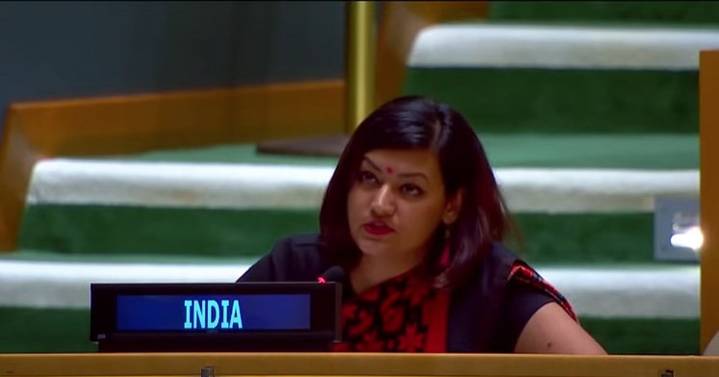 India hits back at Pakistan in UNGA, slams terror glorification