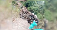 Campero con indígenas que retornaron de Bogotá cayó a un abismo en la vía Panamericana (Risaralda)