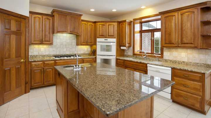 The Easy Paint Hack That Breathes New Life Into Old Kitchen Cabinets