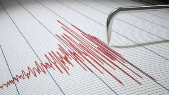 Se registra sismo de magnitud 7.4 frente a costas de Rusia