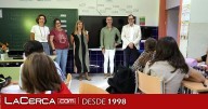 Morcillo anuncia una inversión de 15.000 euros para plantar árboles y colocar bancos en los patios de los colegios de Toledo