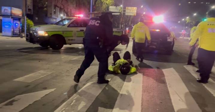 CDMX: Conductor ebrio atropella a policía en pleno Paseo de la Reforma e intenta huir