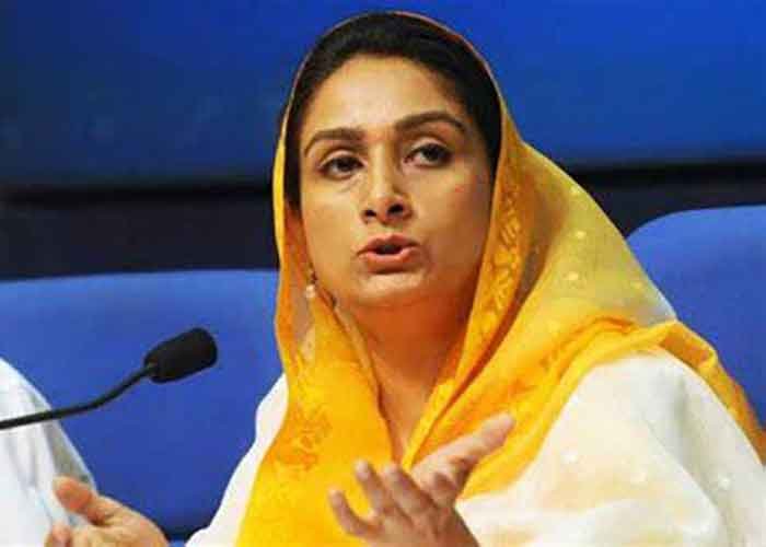 Harsimrat Badal demands exemplary punishment for Air India Staff who humilated & insulted a Tamil Sikh