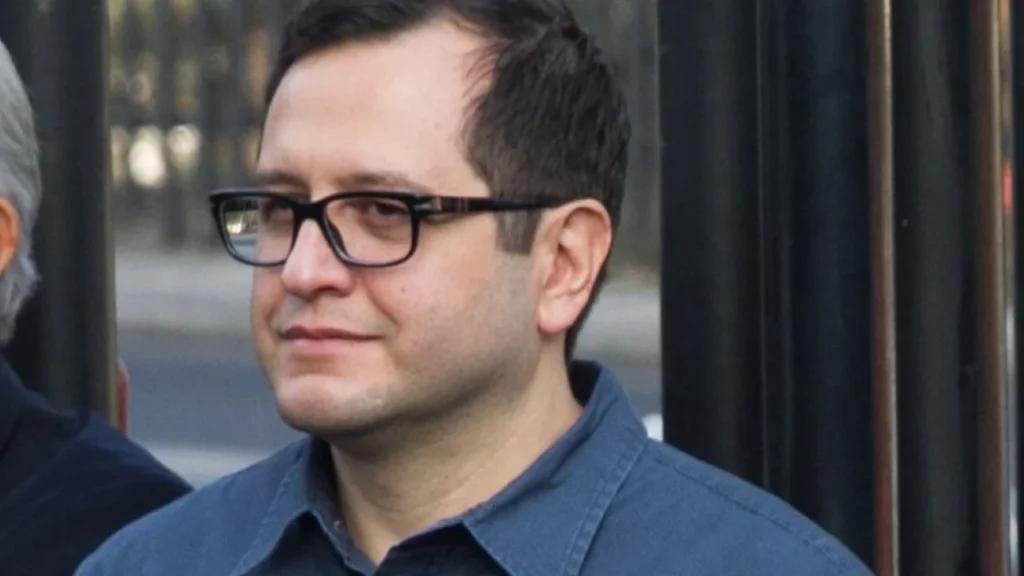 José Ramón López Beltrán acusa que el PAN busca "manchar" su nombre