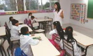 En medio del debate por el financiamiento educativo, Argentina celebra hoy el Día del Maestro