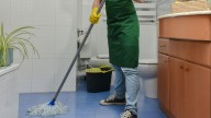 How To Clean Bathroom And Kitchen Floors With Shampoo