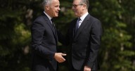 Carney heads to U.K. to talk trade, court investment