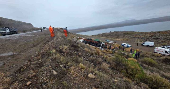 ¿Quién era el camionero que murió en un vuelco en la Ruta 237 de Neuquén?
