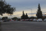Largas filas en los cruces internacionales para ir a El Paso