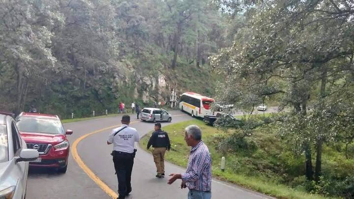 Bloqueos en Michoacán fueron reacción a operativo en Zirahuén, confirma FGE