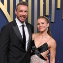 2025 Emmys: Kristen Bell, Dax Shepard on Red Carpet