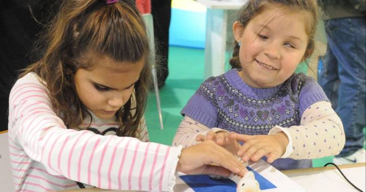 El braille, clave para el inicio de curso de 177 estudiantes con discapacidad visual en Granada