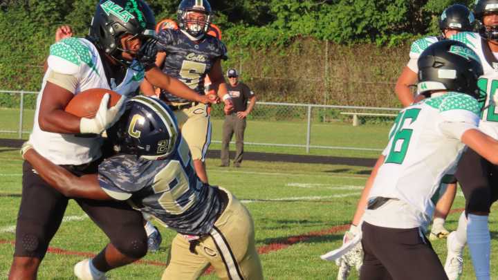 HS football: West Deptford keeps rolling at Collingswood