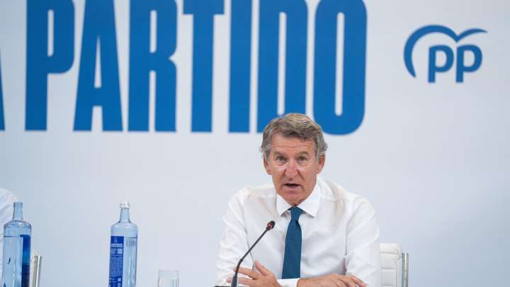 Feijóo esixe eleccións a Sánchez se non logra apoio aos orzamentos en setembro