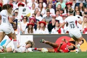 Matthews at the double as England beat Canada to win Women’s Rugby World Cup