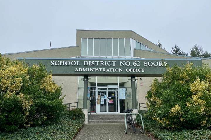 Shoving youth brings 1-day suspension for Sooke School District vice